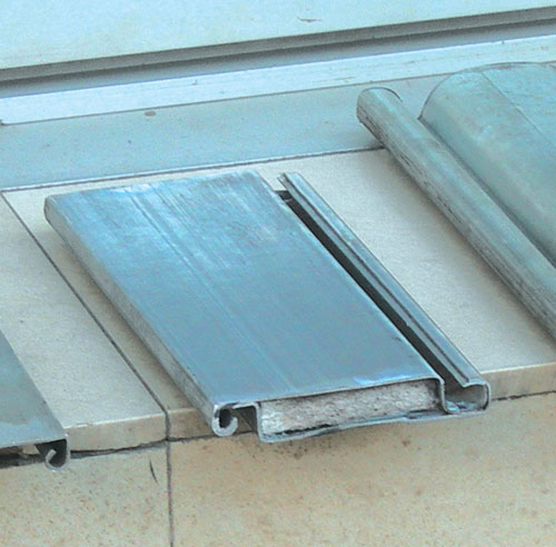 鋼質防火卷簾簾片